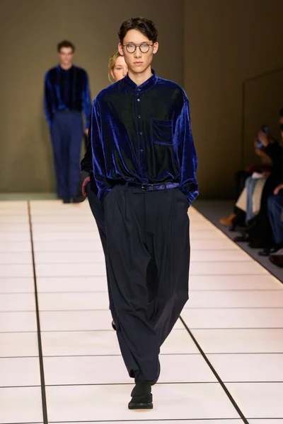 Look 96